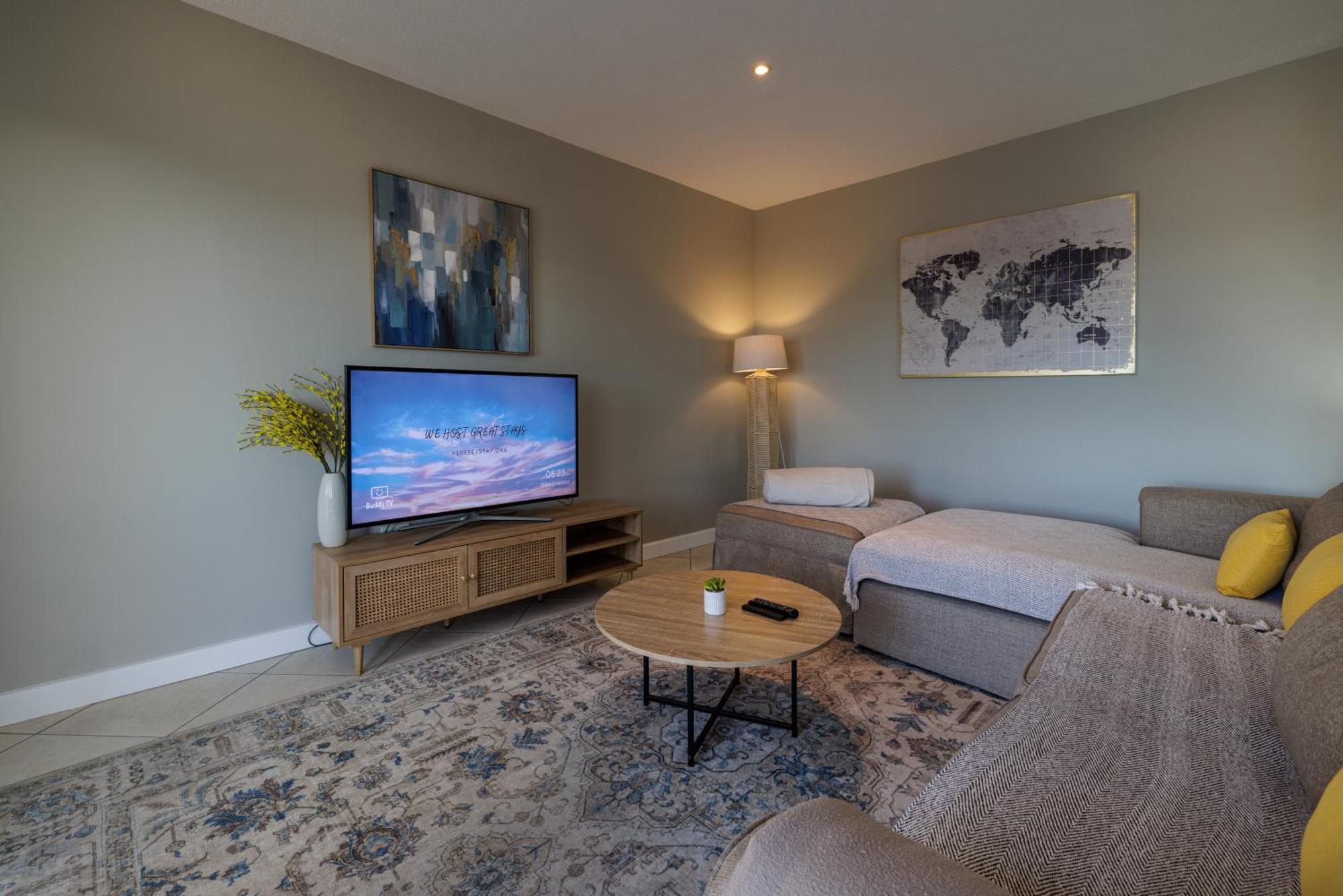 Moringa Gardens 2D Apartment Суакопмунд Екстериор снимка